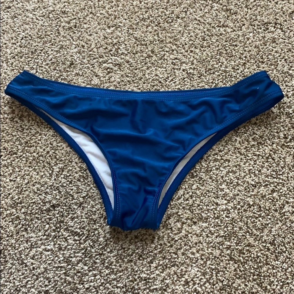 Swimsuit bottoms
